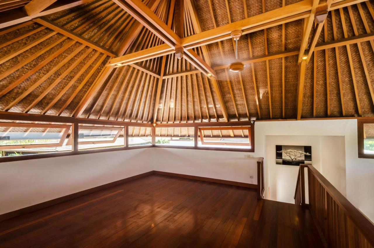 Bale Gede Luxury Villas Seminyak Værelse billede